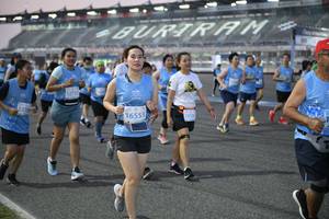 BIB: 51328, 50446, 223
                            <button type="button" onclick="openModal(10463593)" class="btn btn-primary btn-sm float-right btn-popup" data-toggle="modal" data-target=".modal-high-quality">
                        <i class="fas fa-shopping-cart"></i> Add to Cart
                    </button>
                                            <button type="button" onclick="isThisMe(10463593, true)" class="btn btn-success btn-sm float-right btn-popup btn-isme hidden" data-toggle="tooltip" data-placement="bottom" title="นี่คือรูปของคุณใช่ไหม คลิกที่นี่เพื่อเอาเข้าอัลบั้ม">
                        <i class="fas fa-plus"></i> Add to album
                    </button>
                    <button type="button" onclick="isThisMe(10463593, false)" class="btn btn-warning btn-sm float-right btn-popup btn-isnotme hidden">
                        <i class="fas fa-ban"></i> Remove from album
                    </button>